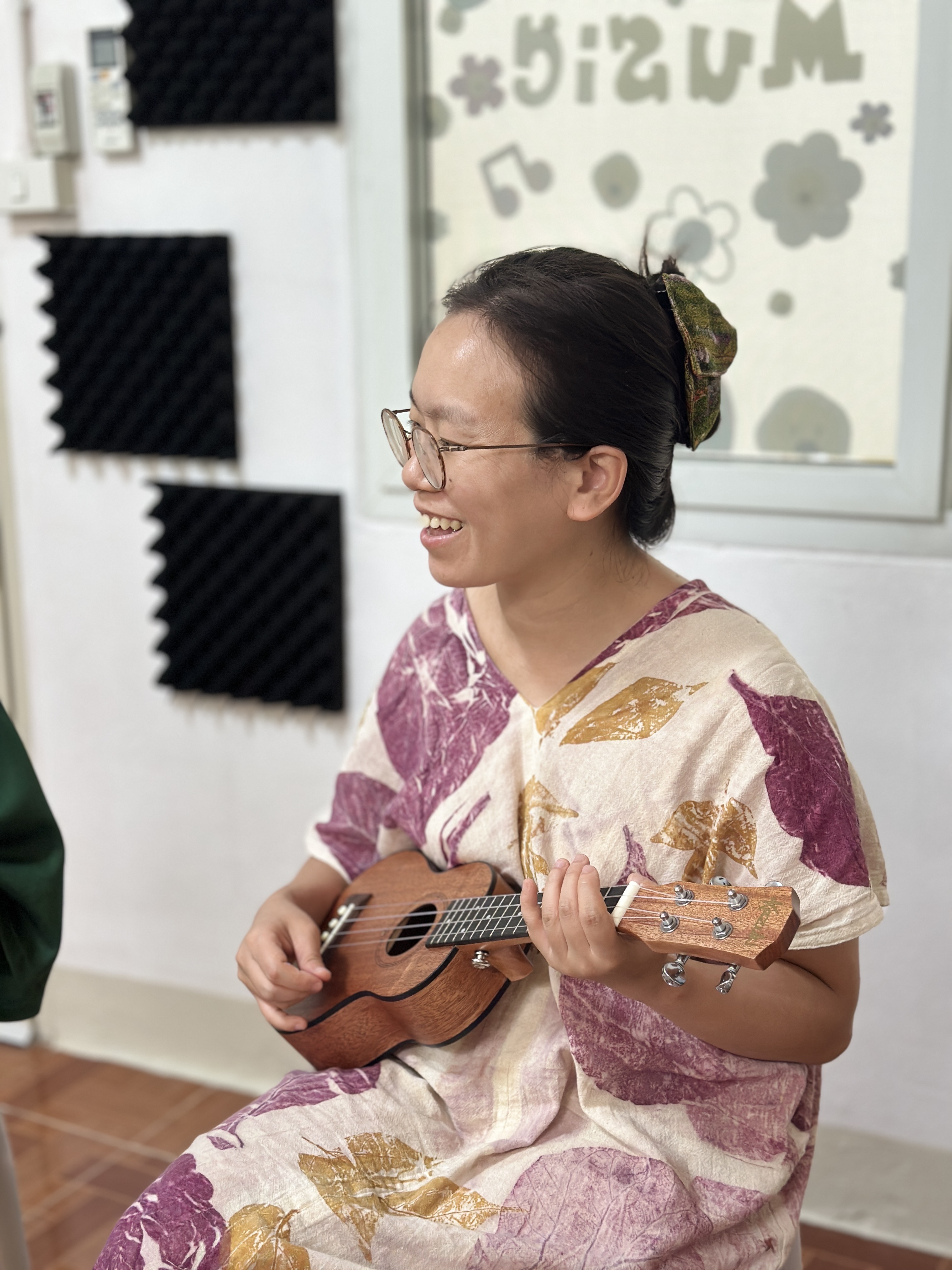 Ukulele class 13